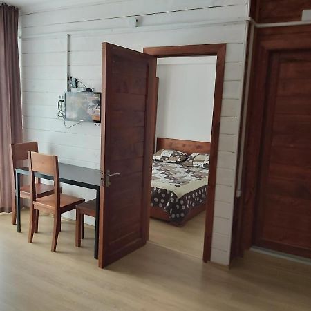 Hotel Mgzavrebi Bakuriani Ngoại thất bức ảnh