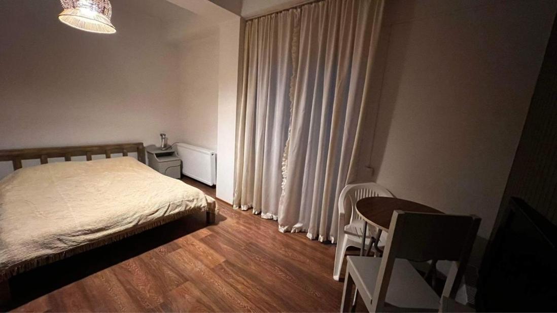 Hotel Mgzavrebi Bakuriani Ngoại thất bức ảnh