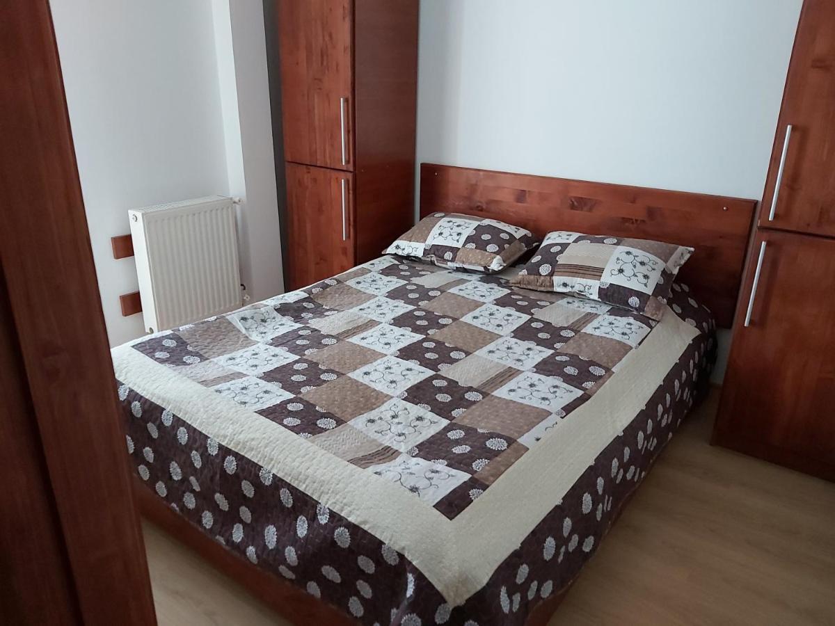 Hotel Mgzavrebi Bakuriani Ngoại thất bức ảnh